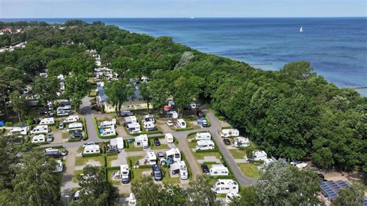 Dieser Campingplatz ist in Deutschland superbeliebt – er befindet sich direkt am Meer