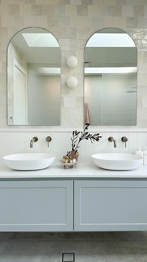 24 reactions | Hands down, skylights are absolutely worth it! They bring in natural light, save energy, allow for ventilation, keep things private, and add to the general aesthetic of the bathroom  Project by: @geoffheathbuildingptyltd | Yabby | Facebook