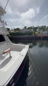 2009 Egg Harbor 43’ sport yacht “Savannah Sam” features a spacious salon and two stateroom layout powered by twin C-12 Cat Engines. She has been well maintained by her current owner for the last 11 years! ———————————— For pricing, video, photos and specifications click here 👉 👉 👉https://www.unitedyacht.com/used-yachts-for-sale/egg-harbor-sport-yacht-2009-savannah-sam-2791925 ———————————— #UnitedYachtSales broker: Andrew Smith 1-410-533-5362 | United Yacht Sales