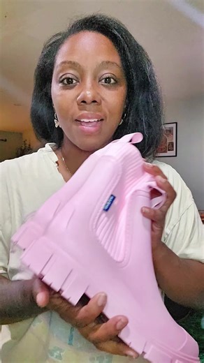 Pink little rain boots.#rainboots #pinkboots