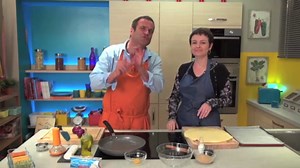 Tartelettes fines à la compotée d'oignons rouges, pommes & En Cas de Caprice