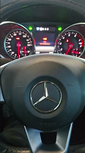 How to put the convertible top down on an SLC Mercedes #slc350 #slc550 #slcmercedes #howtomercedes