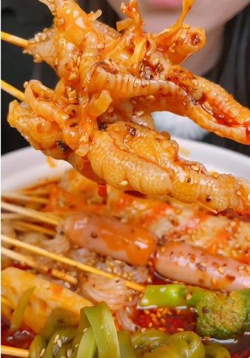 마라꼬치 먹방: 매운 중국 꼬치 ASMR 먹방