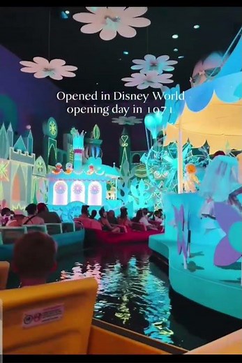 Disney's Most Classic Ride Never Gets Old 🌍✨