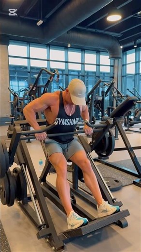 Chest & Back Workout at Oxygen Gym in Dubai! 💪🏼