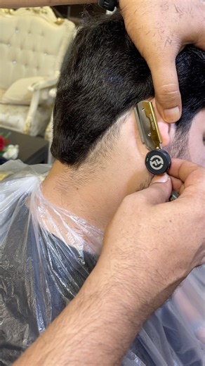 Satisfying Neck Shave With Straight Razor 🪒 No Talking ASMR