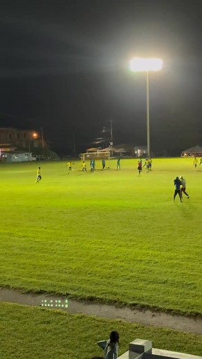 ⚽ THAT’S ANOTHER GOAL! ⚽️ Roxborough Lakers 3 – 0 Charlotteville PYC The captain leads by example! 💪🏿 Terquiel Mahabal finds the net to extend our advantage at the Speyside Recreational Grounds! 💙💛 Swipe to see the goal! ⚽️ #GoalUpdate #Matchday4 #RoxboroughLakers #TFA2025 | Roxborough Lakers Sports Club