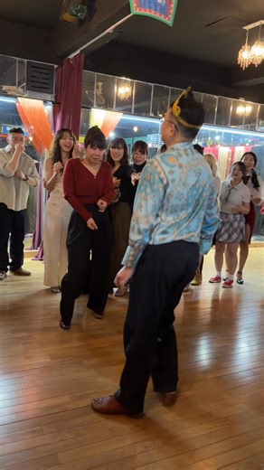 김학신 | Blues Birthday Jam #학신스쿨 #생일빵 조가람 심봉섭 정선열 조여정 윤해영 채한결 이고은 Jina Jung 정철희 Romi An 한정우 이민재 황은애 남지현 Michelle Lee Minjoo Park Sue Yeon Kim 강유경... | Instagram