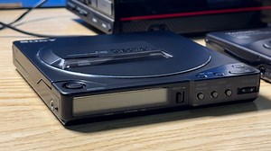 时代耻辱！1989年的古董CD随身听竟然比几十年后数播好听！