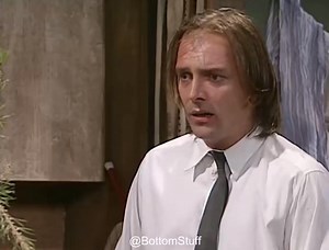 HALF PAST EIGHT AND AAAAAAALLS CRAP! #Bottom #Holy | Bottom Stuff