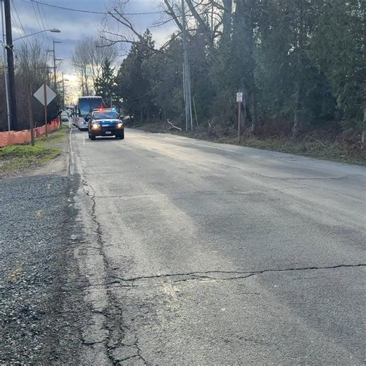 Renton Police Department on Instagram: "WELCOME HOME, CHAMPS! 🏆💚💙 The 2026 Super Bowl Champion Seattle @seahawks are back! Proud to escort this team all season long, especially on a championship ride home. #SuperBowl2026 #Seahawks #GoHawks #RentonPolice #12s"