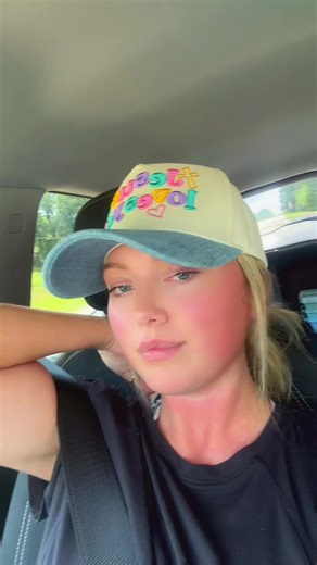 read my lips 😁😵‍💫