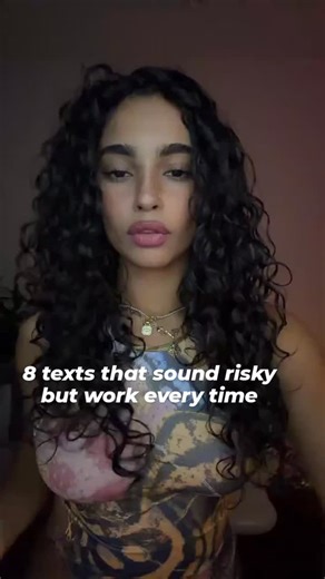 Texting Studio | Text Game on Instagram: "Read & Save ⬇️ 8 texts that sound risky but work every time 1️⃣ Controlled honesty “You’re a little hard to read. I like that.” ➜ Sounds bold, but it positions you as observant, not impressed or chasing. 2️⃣ Assumed confidence “You don’t seem like someone who wastes time.” ➜ You’re qualifying her instead of seeking approval. 3️⃣ Playful restraint “I was going to text you earlier… decided to wait.” ➜ Risky because it implies options. That’s what makes it 