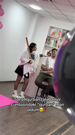 Sizcə dəyər❓🧐 Öz telefonunla gəl çək 20 dəqiqə limitsiz foto sadəcə 5 azn Profesional çəkilişinizi bizə əmanət et. 1 dekor 15 azn, 3 dekor 30 azn✅ Yararlanmağa tələsin😇🙏🏻 #kesfet #fypシ #tutorial
