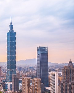 3.6K views · 64 reactions | 微軟五十，未來無限！ ✈️✨ 過去五十年，我們始終與你並肩同行；未來，讓我們繼續攜手共創更多可能！ #Microsoft50 #MicrosoftTaiwan | Microsoft Taiwan | Facebook