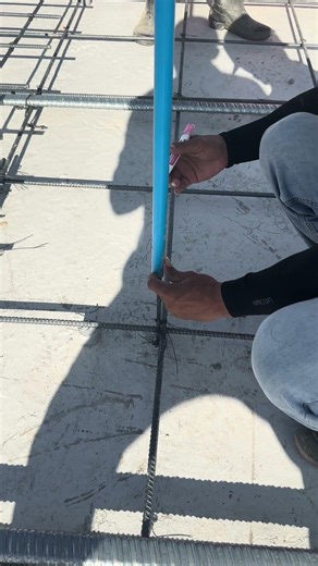 Survey Putting Level for Pouring Concrete #construction #building #concrete #machinery #rebar