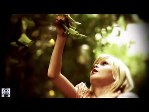 Paramore - Brick By Boring Brick (Official Video) [4K Remastered]