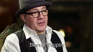 Elton John pays tribute to Neil Diamond: “I can’t thank him enough”