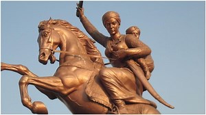 Rani Lakshmi Bai Jayanti 2024: जयंती पर पढ़े लक्ष्मीबाई के जीवन से जुड़ी रोचक बातें, ऐसे बनीं झांसी की रानी