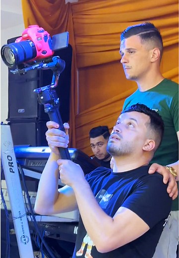 Ambiance staifi à Constantine 2025 live ❤️🎹🎛️ @Cheb Mehdi sghir 🇩🇿 @Aymen ninou🪘 percussioniste🪘 @mouad_photographe.25 #staifi #constantine #ambiance #dz #tiktokviral