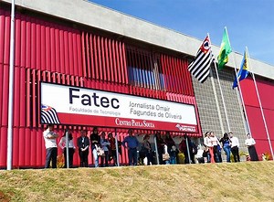 ATENÇÃO!!! VAGAS PARA CRIANÇAS, ADOLESCENTES e ADULTOS. Conseguimos liberar 196 BOLSAS DE ESTUDO para BRAGANÇA PAULISTA - SP. CADASTRE VOCÊ ou SEU FILHO, FILHA, SOBRINHO.... E SURPREENDA SE. Convocação dos selecionados 20/04/2019. *(clique abaixo do vídeo no botão cadastre se) Acima de 09 ANOS: �INGLÊS KIDS �INFORMÁTICA KIDS �CRIAÇÃO DE GAMES �YOUTUBER Acima de 14 ANOS: �INGLÊS �INFORMÁTICA �DESIGNER GRÁFICO �Montagem e Manutenção de COMPUTADORES �DESENVOLVEDOR DE GAMES �YOUTUBER �Desenho digita