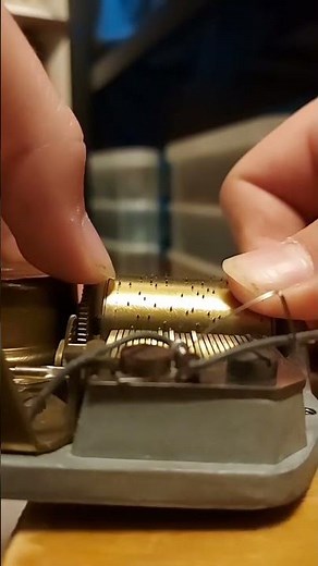Reuge music box repair
