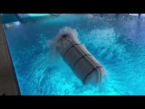 The opening (inflating) of a Liferaft for 6 person