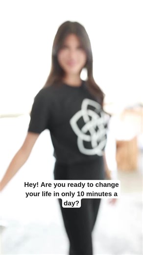 Sarah Beth | Online Yoga Teacher on Instagram: "2 weeks until we begin! Comment 30DYC below to sign up ⬇️⁣ ⁣ Level up with just 10 minutes of yoga a day, for 30 days straight starting January 1st, 2026:⁣ ⁣ ✅ 10 minutes a day⁣ ✅ All-levels, starts with basics and progresses⁣ ✅ Focus: flexibility, strength, weight loss/toning & mobility⁣ ✅ Relieves: tight neck, shoulders, hips & lower back⁣ ⁣ It’s quick, it’s effective, and it’s free.⁣ ⁣ Just 10 minutes a day to kickstart your best year yet. Join 