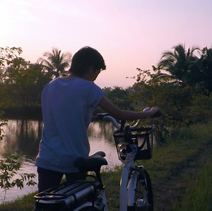 290K views · 5.7K shares | “I renew my plea for you to do whatever it takes to increase your spiritual capacity to receive personal revelation. Doing so will help you know how to move ahead with your life, what to do during times of crisis.” —President Russell M. Nelson The Lord can speak to you as you invite His Spirit into your life by praying, studying His word, and listening for His voice. #HearHim | The Church of Jesus Christ of Latter-day Saints | Facebook