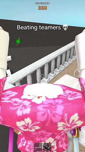 Defeating Teamers and Campers in Roblox MM2