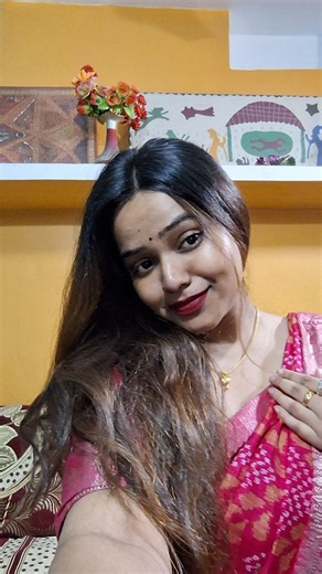 Simlin Das on Instagram: "Wtf is i love youuuu instead say this ❤️😉 . . [Dulhan banami,transition,fyp,trending] #trending #trending #fyp #reels #explorepage✨ #transition #viralreels #odiareels #dulhanbanami"