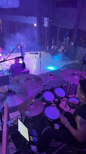 Final de Yo quisiera vivir Makano live Drum cam #baterista #musico #drummerlife #drum #karlito #drummers #live #drumuniversity #music #reggaeton #oldschool #virals #reel #drumeo @sabiancymbals @nux_audio @promarksticks | Karlito baterista