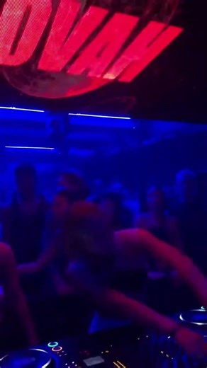 ON Fire! 🔥🔥 #novah #techno #rave #party #hardtechno #technodance #germandj #musicatechno