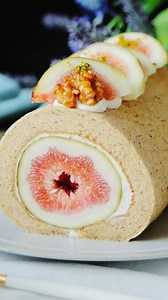 Pro tip: Try adding a whole fig fruit into your next cake 😳 Whole Fig Roll Cake - https://bit.ly/3djHIXo | Sugar Fix