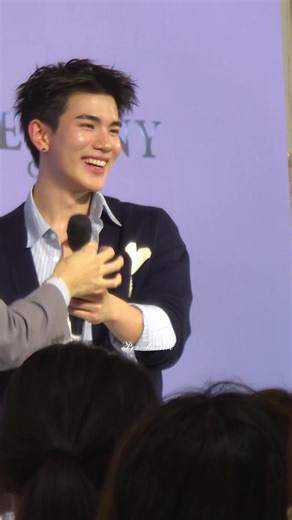 จุ้บเหมียว🥹🫶🏻❤️‍🔥 FOURTH DESTINY CLINIC #DestinyClinicxFourth #โฟร์ทณัฐวรรธน์ #Fourthnattawat