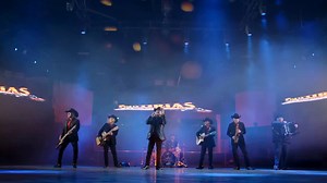 La Familia Rodriguez Invitan a los XV años de su hija “Chloe Rodriguez “ el Lunes 22 de Diciembre 2025 en Tanque de los Angeles CD del Maiz SLP •⁠ ⁠Misa 12:00 pm Iglesia De los Angeles •⁠ ⁠Cabalgata 2:00pm en el mismo lugar Banda san Nicolas SLP •⁠ ⁠Recepción Casa de la Familia Rodriguez Tanque de los Angeles sonido andariego Banda San Nicolas SLP y Conjunto la Alegria del Rancho •⁠ ⁠Baile 9:00pm increibles de san luis y Polo Urias y su máquina norteña CUBRIENDO EL EVENTO EL GRANDE DE MATEHUALA 