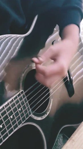 13歳が秦基博さんの鱗をカバーしてみました！この曲ほんとに良い！！ #弾き語り #cover #歌ってみた #guitar #13歳 #秦基博さん#鱗