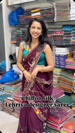 Varad Paithani on Instagram: "नविनच काय तरी साडी wow 🤩 New Fancy Chiffon silk Lehriya designer saree wow beautiful colour with wow contras blouse. With embroidery 🧵 work 😍🔥 What’s app 9022946151 VARAD PAITHANI YEOLA 🦚 Cod available Extra charges for cod @varad_paithani_yeola आणखी नवीन साडी चे फोटो पाहायचे असेल तर @varad_paithani_yeola या पेज ला फॉलो करा होम डिलिव्हरी ऑर्डर अँड बुकिंग wattsapp 9022946151 Fast delivery आणखी कलर पाहिजे असेल तर follow करा @varad_paithani_yeola @varad_paithani_y