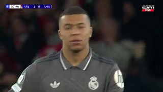 Golazo de Rice para el 1-0 del Arsenal vs. Real Madrid por Champions League.