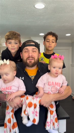 Public service announcement brought to you by the Davis kids #tough | Brandon Davis