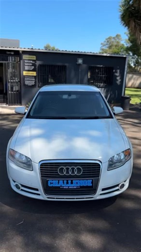 Audi A4 2.0 Auto ___________________ Model: 2005 Mileage: 217 000km...