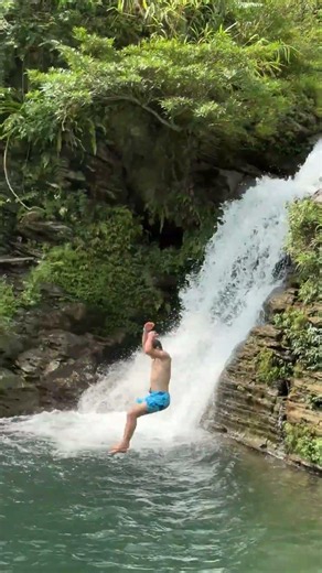 A Stunning Bikini Girl Takes a Winter Waterfall Jump She’ll Never Forget ❄️👙💦 #travel #waterfall
