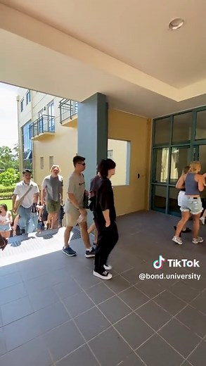 Bond University Orientation Week Experience