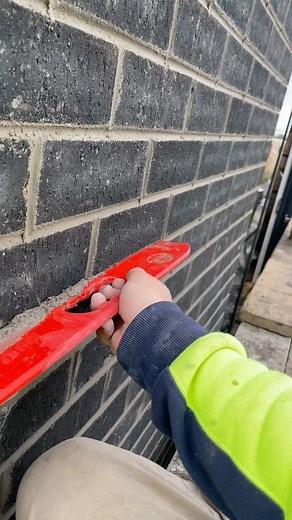 2K views · 217 reactions | Joining on point  #brickwork #bricklayer #bricklayers #bricklayerlife #brickconstruction #brickie #bricks #tradies #tradieslife #tradiesaustralia #joining #joiner #asmr | Chimento | Facebook