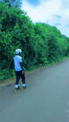 @⛷️Shreds_KE🛼 # endless moments on wheels 🥰