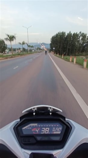 Video của Ken Ricker (@ken_ricker) với bản nhạc nhạc nền - Quoc Thien