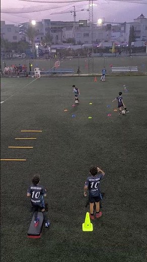 Youth passing receiving and coordination drill ball control and handling #u10 #soccer #training