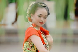 Daftar Tari Tradisional dari 34 Provinsi di Indonesia | Adjar