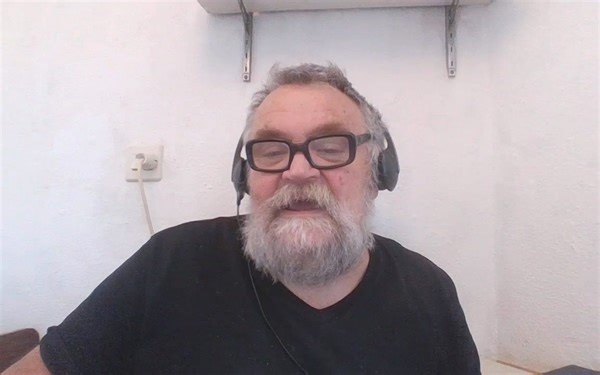 Purposefully 是什么意思？与 Purposely 有什么区别？ Purposeful 什么意思？