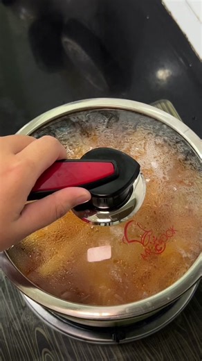 Canh kim chi cùng cô nàng thư giãn 💆‍♀️ #cooking #viral #trending #kimchi #canhkimchi #kimchijigae